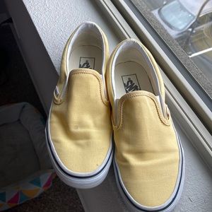 almost new yellow slip on vans